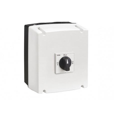 GAZ040ET8 LOVATO FOUR-POLE LINE CHANGEOVER SWITCHES I-0-II IN UL/CSA TYPE 4/4X NON-METALLIC ENCLOSURE, 40A